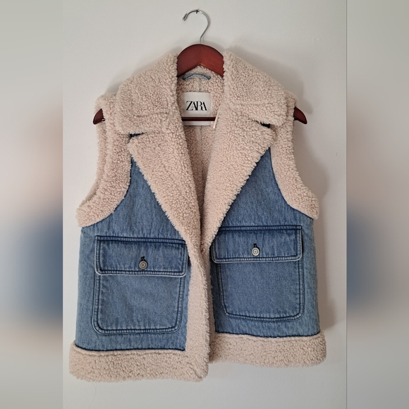 Zara Jackets & Blazers - Zara Blue Denim Vest with Cream Sherpa
